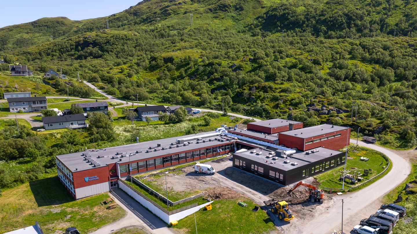 Breivikbotn Skole – Utvidelse og rehabilitering